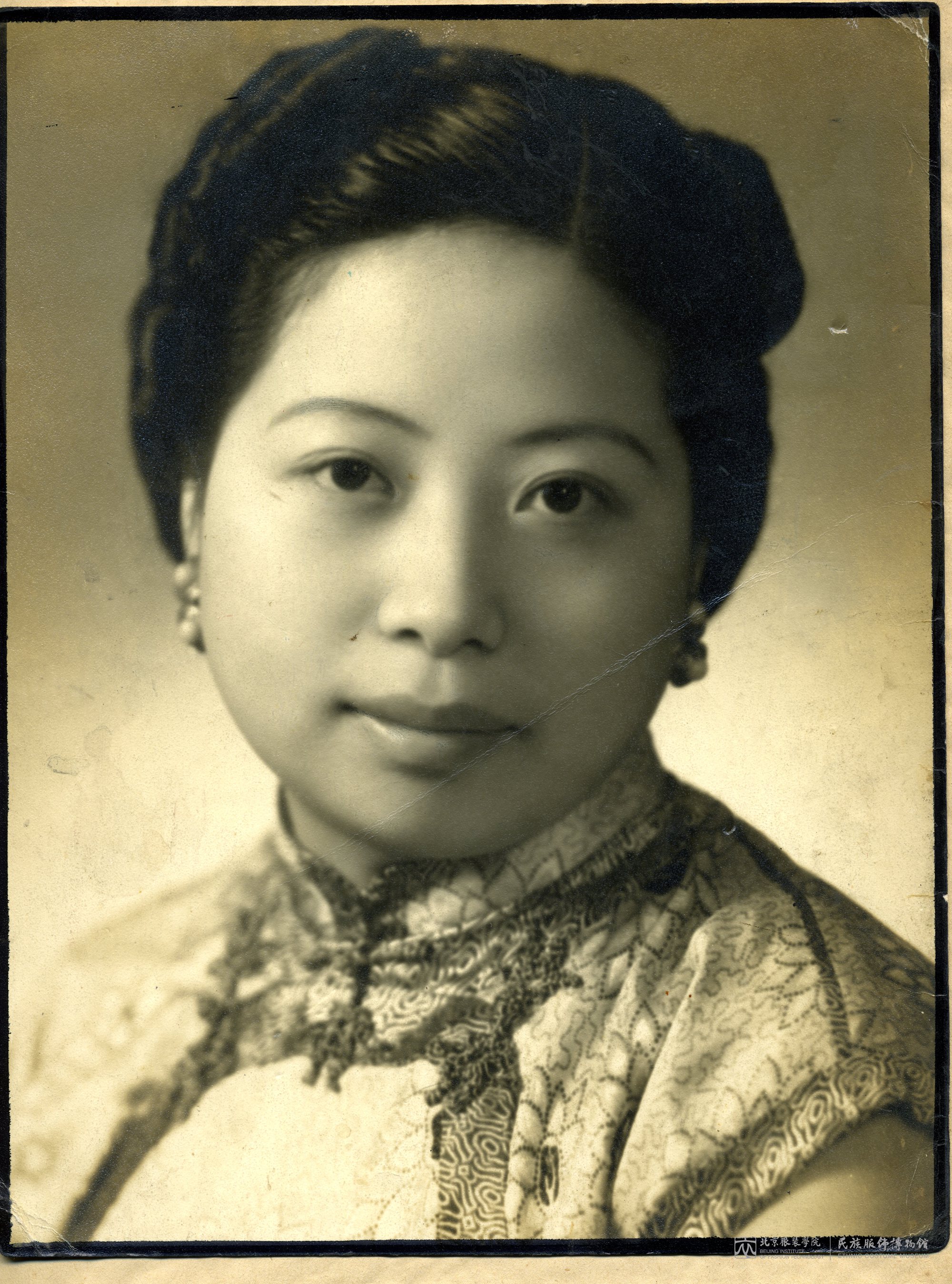 香港女首富诞生了，不是刘銮雄的妻子甘比，而是去世16年龚如心__财经头条